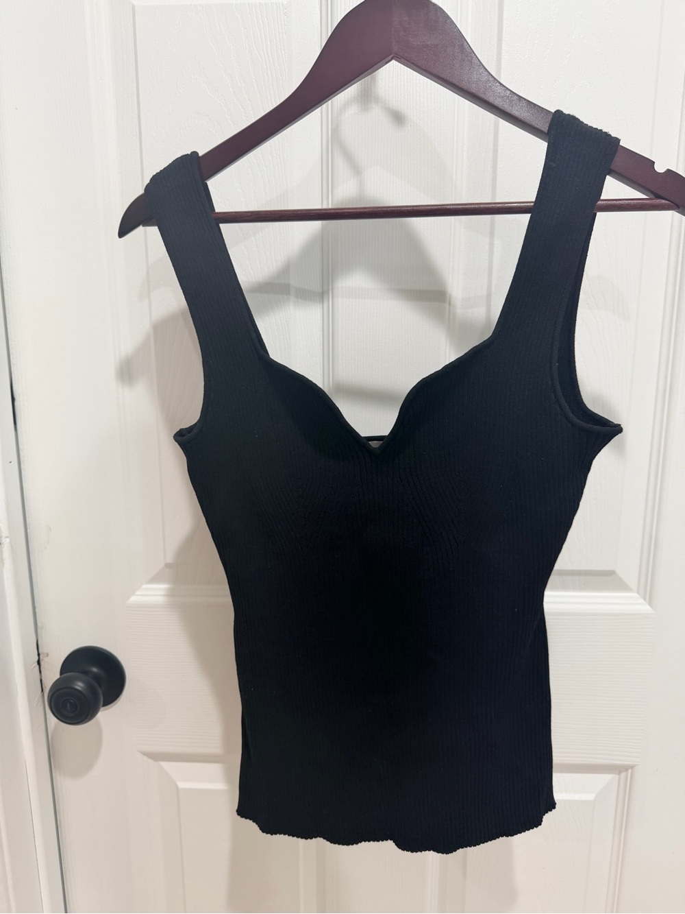 H&M Black Ribbed Tank Top with Sweetheart Neckline